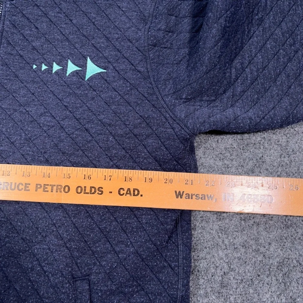 Marine Layer Quilted Quarter Zip Pullover Men Large NEA Graphic Navy Blue Preppy